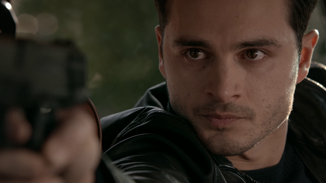 File:718-085-Enzo~Rayna.png