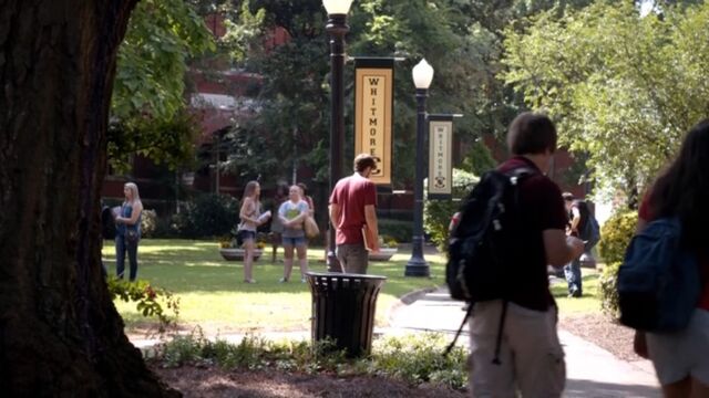 File:Whitmore TVD 5x02.jpg