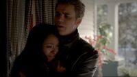 4x02 3.jpg