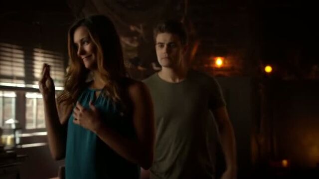 File:6X04-83-ElenaStefan.jpg