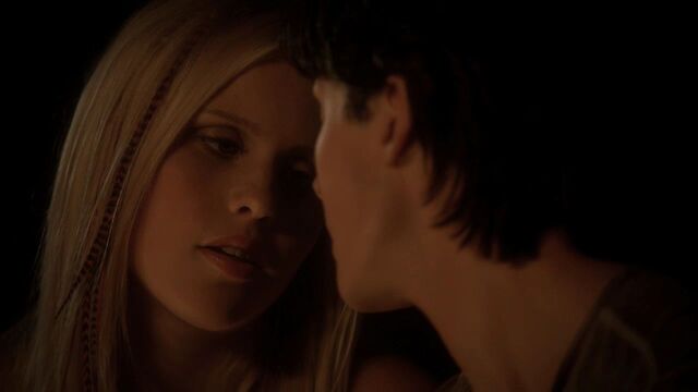 File:306VampireDiaries1192.jpg