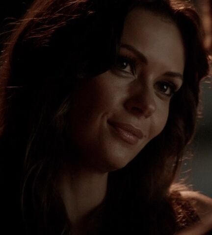 File:Nadia5x01.jpg