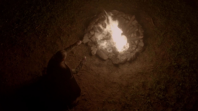 File:Esther1x01.png