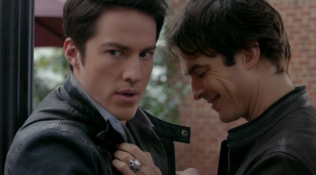 File:711-075-Damon-Tyler.jpg