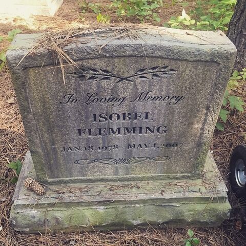 File:Grave-Isobel.jpg