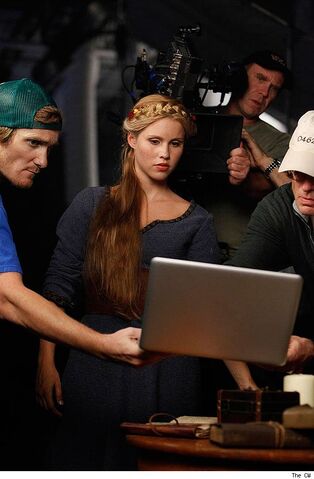 File:Tvd-bts-600a.jpg
