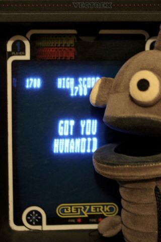 File:Josef Vectrex Berzerk.jpg