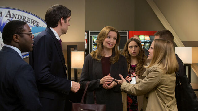 File:150414-veep-ep32-ss6-1920.jpg