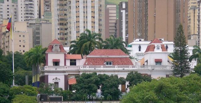 Archivo:Miraflores.jpg