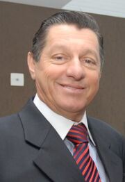 27 foto parlamentar.jpg