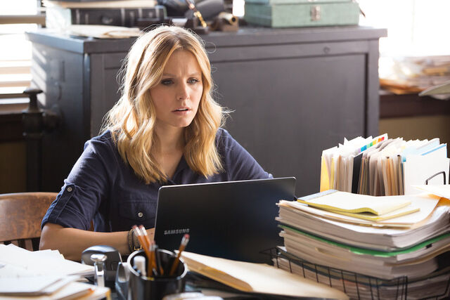 File:VMarsmovie-veronica.jpg