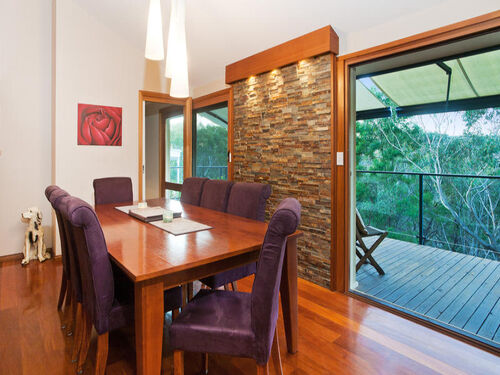 Maxelle Dining Area