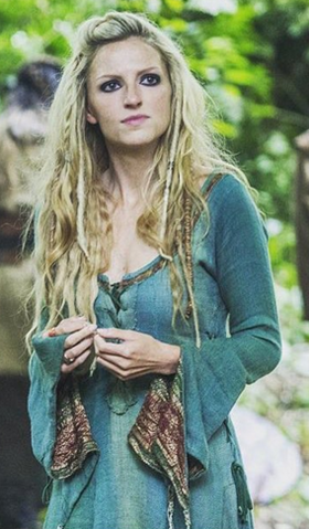 File:Helga new pic.png