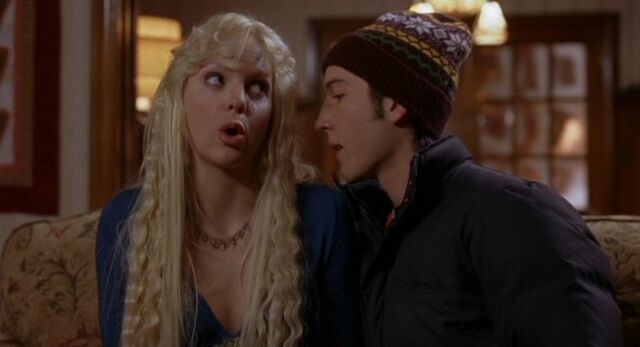 File:Mike meets Samantha.jpg