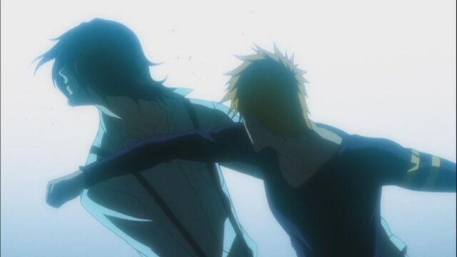 File:Ichigo-punches-tsukishima.jpg