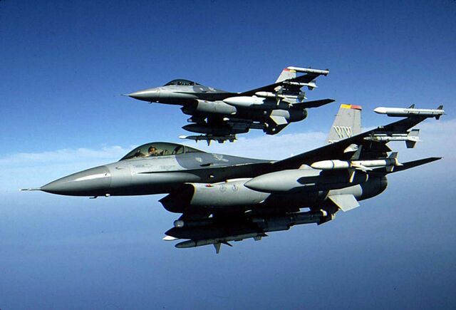 File:F16.jpg