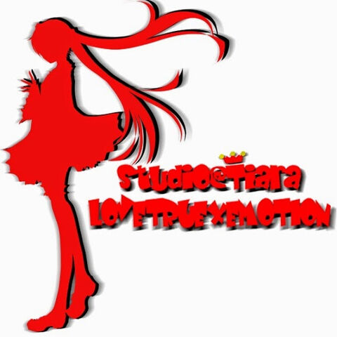 File:Producer tiara avatar.jpg