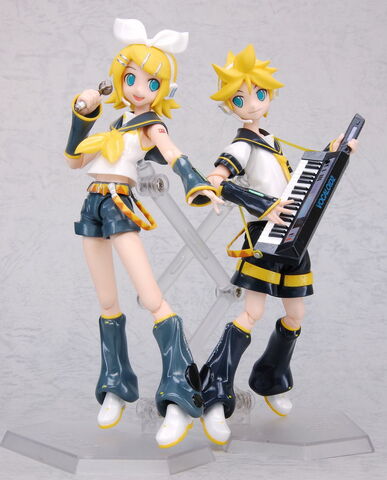 File:FiguFigma RinLen.jpg