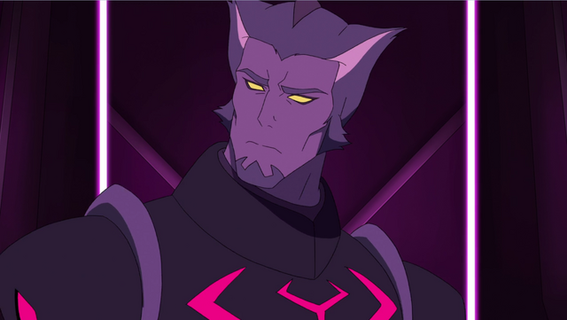 File:S2E11.135. Thace head tilt.png