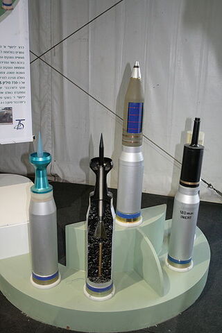 Arquivo:IMI120shells.jpg