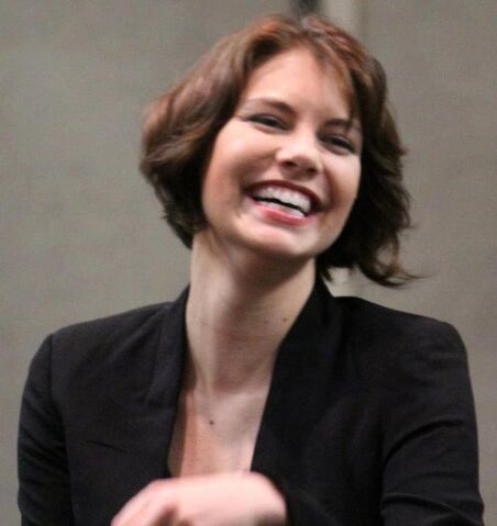 File:Lauren smile3.jpeg