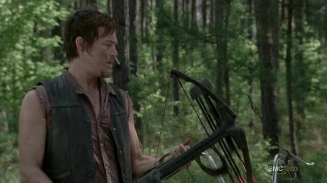 File:Daryl bow.jpg
