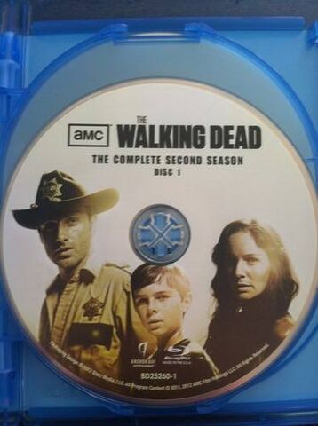 File:Disc 1.jpg