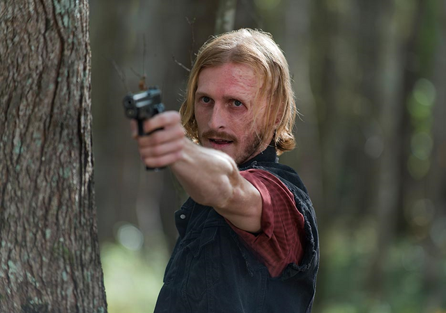 File:AMC 615 Dwight Aiming.png