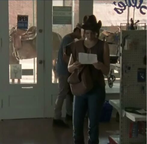 File:Maggie reading.jpg