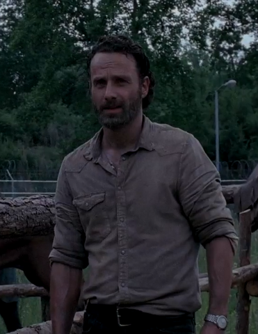 File:S4T Rick looks on.png