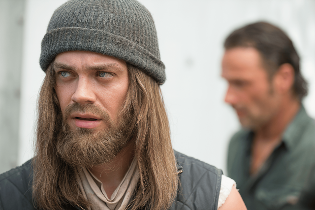 File:AMC 610 Jesus Curious.png