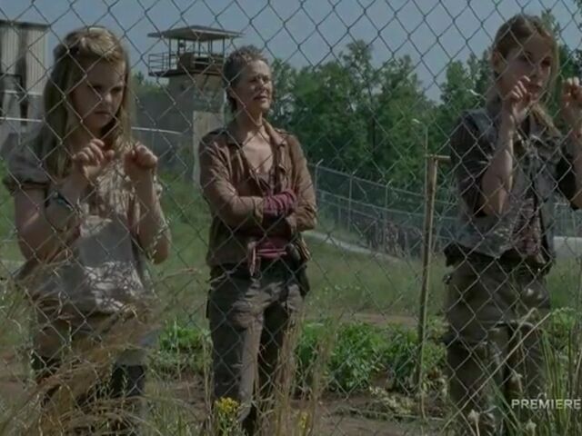 File:Carol Mika Lizzie Infected.jpg