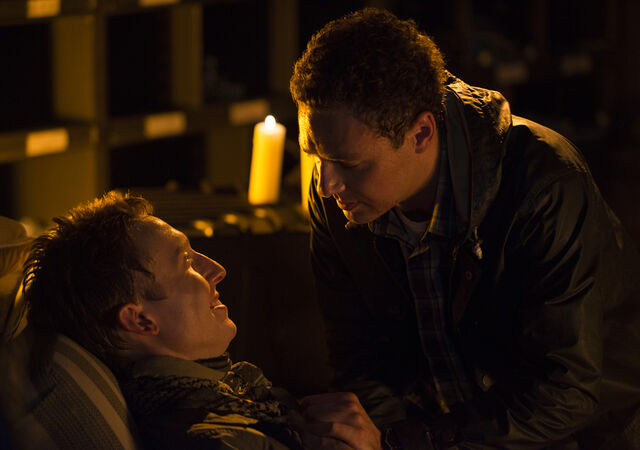 File:5x11 Aaron & Eric.jpg