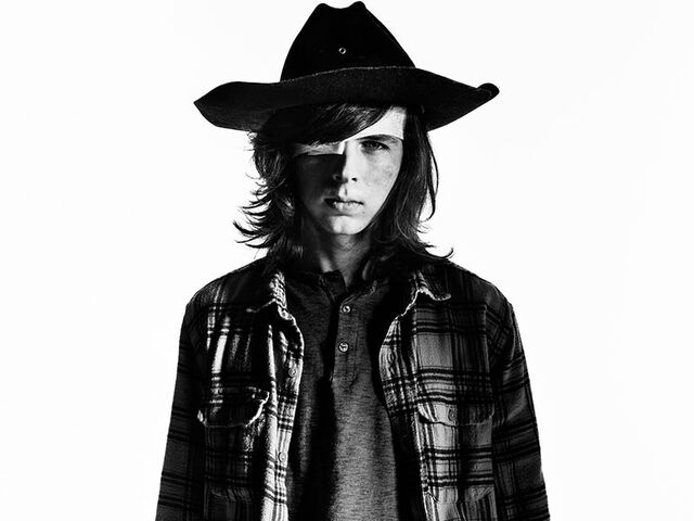 File:The-walking-dead-season-7-carl-riggs-gallery-800x600.jpg