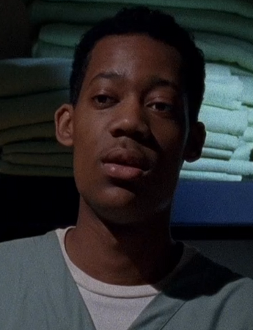 File:504 Noah Closet.png