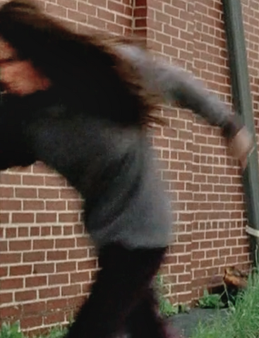 File:Terminus woman blur.png