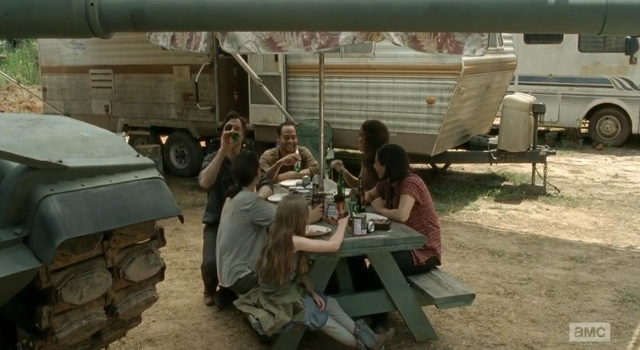 File:DiningTable.png