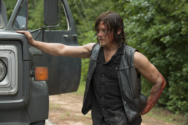 File:AMC 609 Daryl Impatient.png
