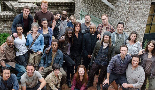 File:612 Walking Dead Behind the Scenes.jpg