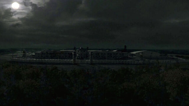 File:WalkingDeadPrison.jpg