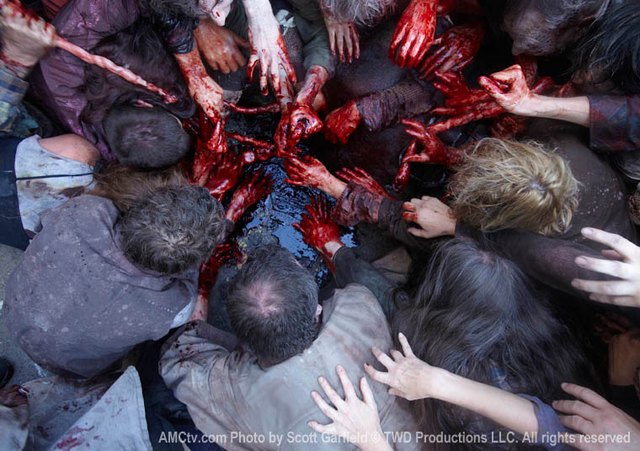File:S1e1L.png