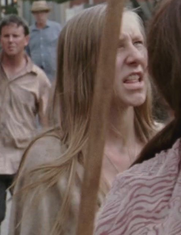 File:Eileen3 (The Suicide King).png