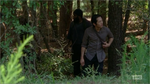 File:5x09 Glenn Looking.png