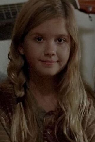 File:The-walking-dead-season-5-time-was-up-for-spoilers-mika-lizzie-png-258456.jpg