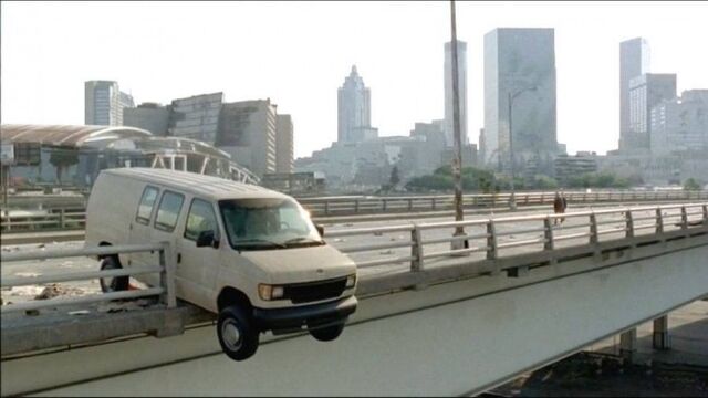 File:433397467 truck.jpg
