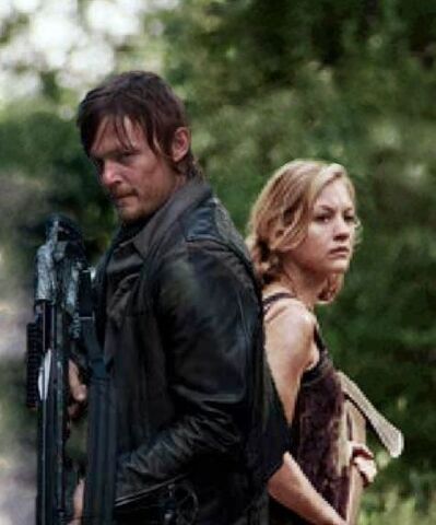 File:Daryl-Dixon-daryl-and-beth-36936218-475-571.jpg