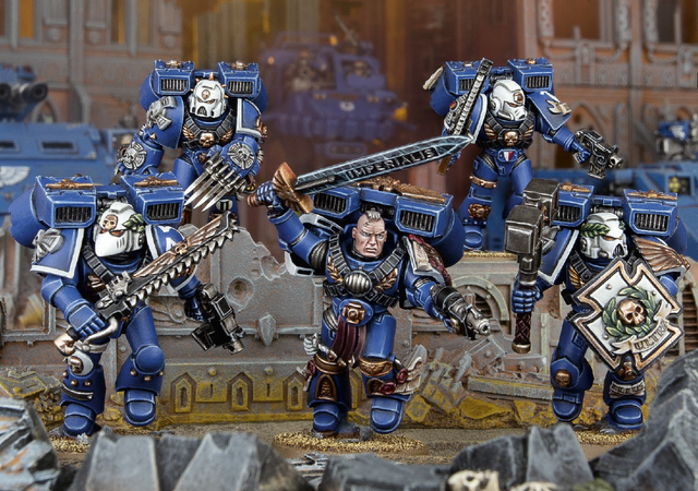 File:UM Vanguard Vet Sqd.png