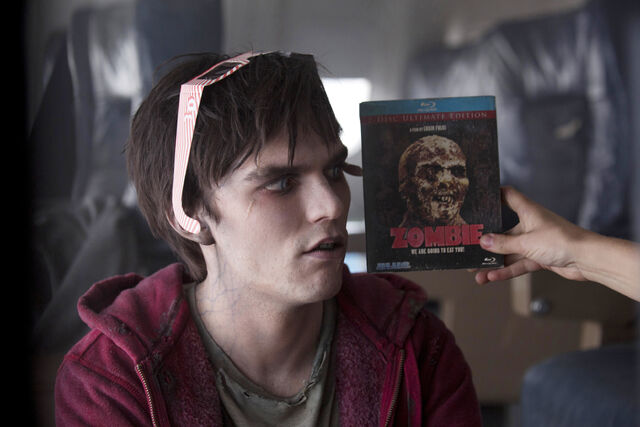 File:Nicholas-hoult-warm-bodies.jpg