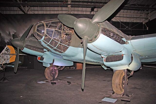 File:Heinkel-He111H-20.jpg