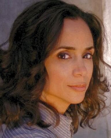 File:Roxanne Beckford.jpg